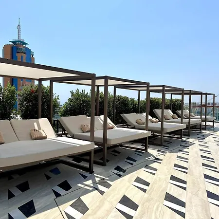 Mercury Bright With Pool Access By Arcobnb
