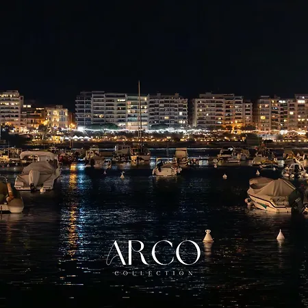 Mercury Bright W Pool Access By Arco Collection Daire *