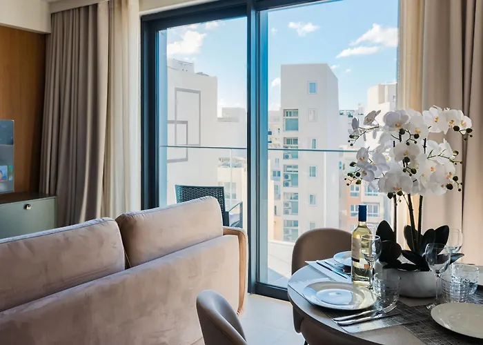 Lejlighed Mercury Bright W Pool Access By Arco Collection *