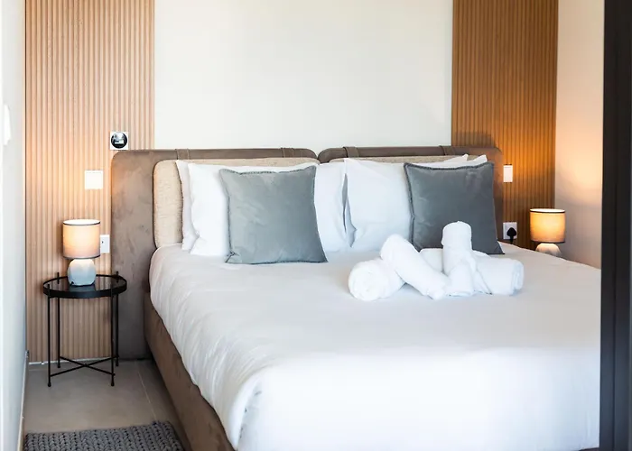 Mercury Bright W Pool Access By Arco Collection Lejlighed