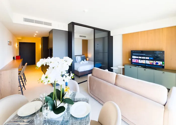 Lejlighed Mercury Bright W Pool Access By Arco Collection *