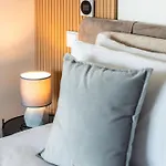 Mercury Bright W Pool Access By Arco Collection Apartment Saint Julian's