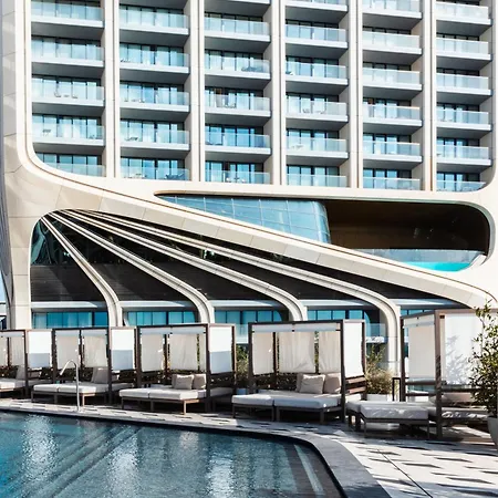 Mercury Bright W Pool Access By Arco Collection Apartment