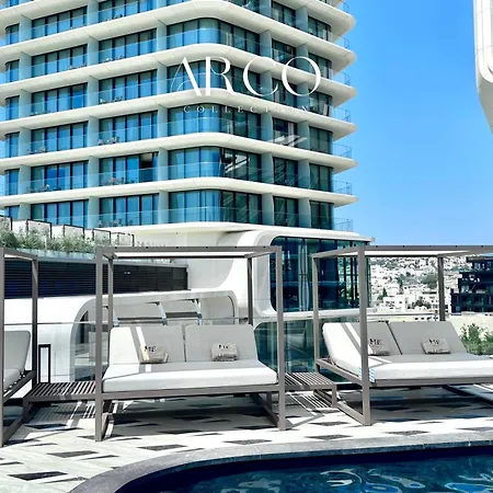Mercury Bright W Pool Access By Arco Collection Apartment *